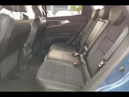 Photo 10 Renault Austral  1.2 E-Tech full hybrid 200ch Iconic- 24