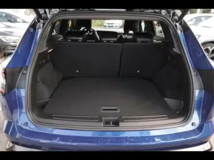 Photo 13 Renault Austral  1.2 E-Tech full hybrid 200ch Iconic- 24