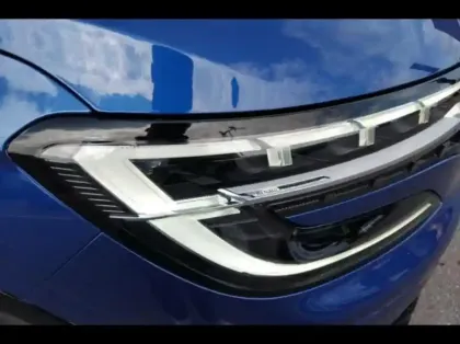 Photo 14 Renault Austral  1.2 E-Tech full hybrid 200ch Iconic- 24