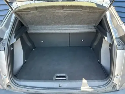 Photo 5 Peugeot 2008 Gén. II Ph1 Allure Business 5