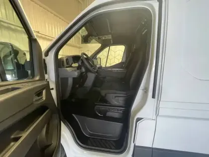 Photo 16 Nissan Interstar  FOURGON 3T5 L2H2 2.0 DCI 130