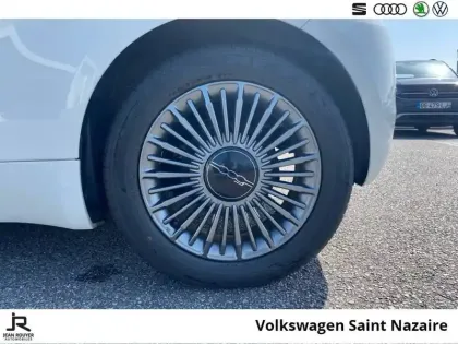 Photo 8 Fiat 500  e 118 ch