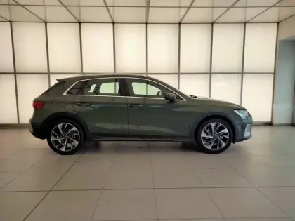 Photo 24 Audi A3  Allstreet 40 TFSI e Hybride rechargeable 204 S tronic 6