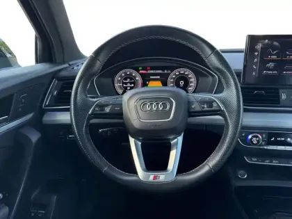 Photo 36 Audi Q5  50 TFSIe 299 S tronic 7 Quattro