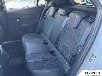 Photo 19 Peugeot 2008  Hybrid 136 e-DCS6