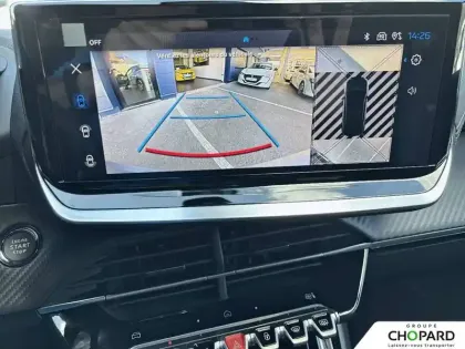 Photo 16 Peugeot 2008  Hybrid 136 e-DCS6