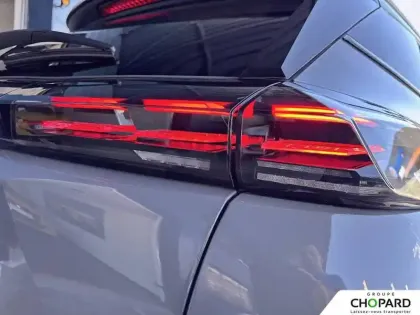 Photo 10 Peugeot 2008  Hybrid 136 e-DCS6