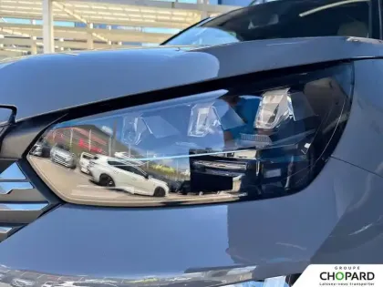 Photo 9 Peugeot 2008  Hybrid 136 e-DCS6