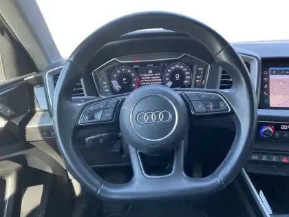 Photo 35 Audi A1  Sportback 30 TFSI 110 ch S tronic 7