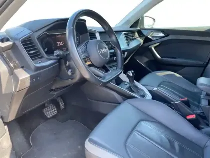 Photo 34 Audi A1  Sportback 30 TFSI 110 ch S tronic 7