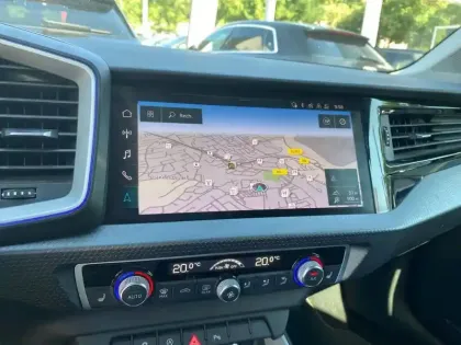 Photo 37 Audi A1  Sportback 30 TFSI 110 ch S tronic 7