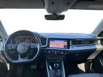 Photo 30 Audi A1  Sportback 30 TFSI 110 ch S tronic 7