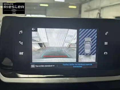 Photo 14 Peugeot 2008  PureTech 130 S&S BVM6