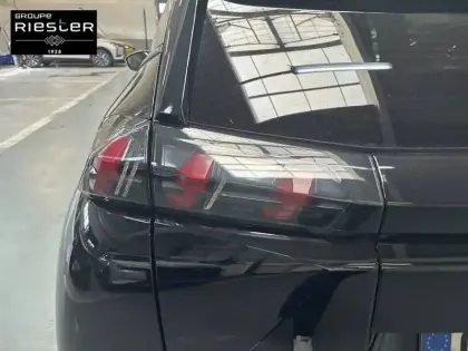 Photo 16 Peugeot 2008  PureTech 130 S&S BVM6