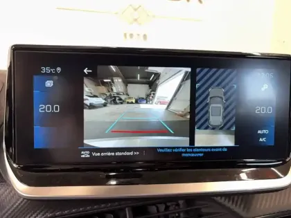 Photo 14 Peugeot 2008  PureTech 130 S&S EAT8