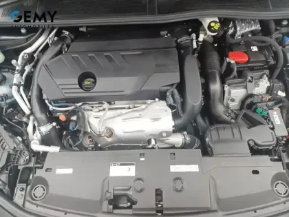 Photo 30 Peugeot 308  PHEV 180 e-EAT8