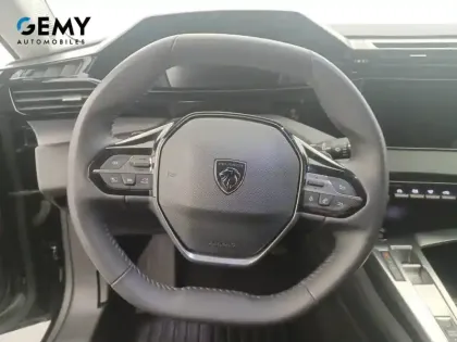 Photo 28 Peugeot 308  PHEV 180 e-EAT8