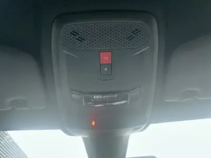 Photo 24 Peugeot 208  Electrique 50 kWh 136ch GT