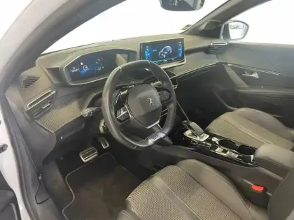 Photo 12 Peugeot 208  e- 136ch GT