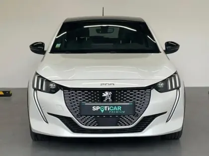 Photo 1 Peugeot 208  e- 136ch GT