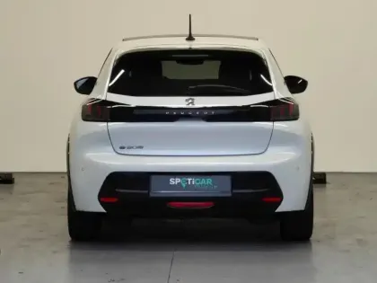 Photo 2 Peugeot 208  e- 136ch GT