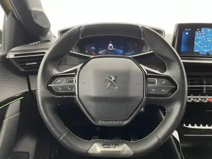 Photo 22 Peugeot 208  PureTech 100 S&S BVM6