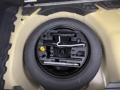 Photo 31 Peugeot 208  PureTech 100 S&S BVM6