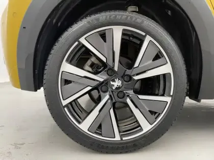 Photo 18 Peugeot 208  PureTech 100 S&S BVM6