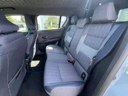 Photo 6 Renault 4 Renault  E-Tech Electrique 150 ch autonomie confort