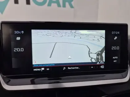 Photo 17 Peugeot 2008  PureTech 130 S&S BVM6