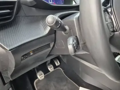 Photo 22 Peugeot 2008  PureTech 130 S&S BVM6