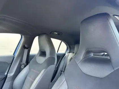 Photo 22 Mercedes Classe A  250 e 8G-DCT