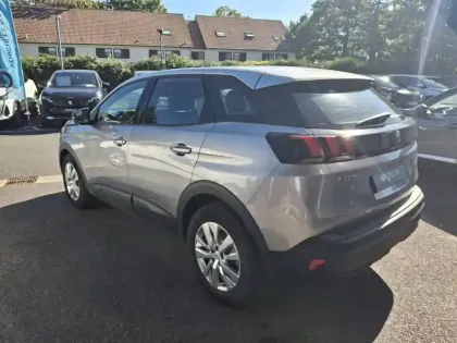 Photo 38 Peugeot 3008  PureTech 130ch S&S BVM6