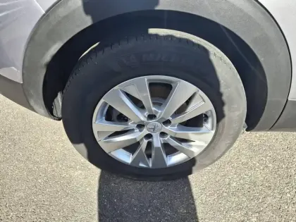 Photo 43 Peugeot 3008  PureTech 130ch S&S BVM6