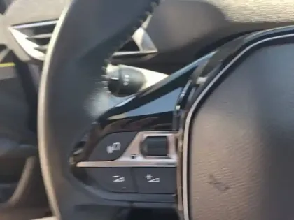 Photo 52 Peugeot 3008  PureTech 130ch S&S BVM6