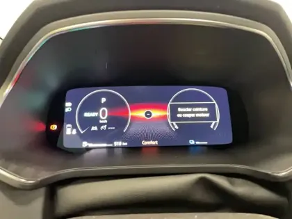 Photo 14 Renault Captur  E-Tech full hybrid 145 ch