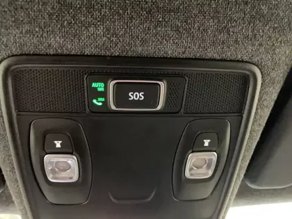 Photo 27 Renault Captur  E-Tech full hybrid 145 ch