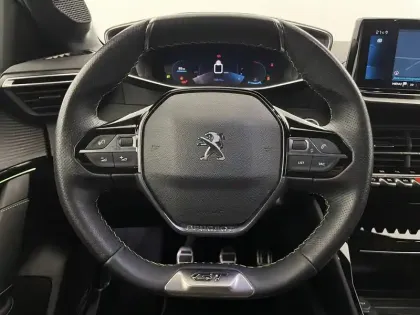 Photo 54 Peugeot 208  PureTech 100 S&S BVM6