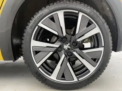 Photo 49 Peugeot 208  PureTech 100 S&S BVM6