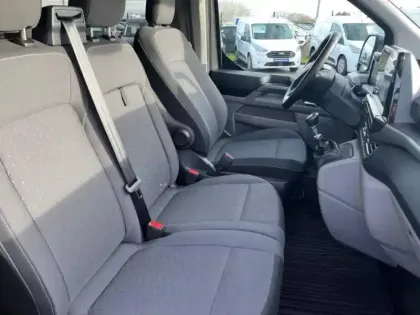 Photo 25 Ford Tourneo Custom  320 L2H1 2.0 EcoBlue 150ch Titanium