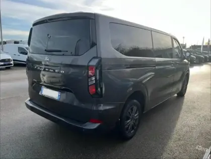 Photo 19 Ford Tourneo Custom  320 L2H1 2.0 EcoBlue 150ch Titanium