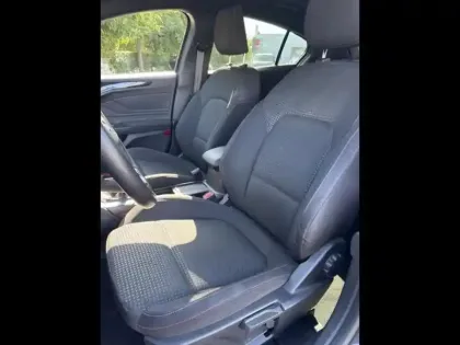 Photo 7 Ford Focus  1.0 Flexifuel mHEV 125ch ST-Line X