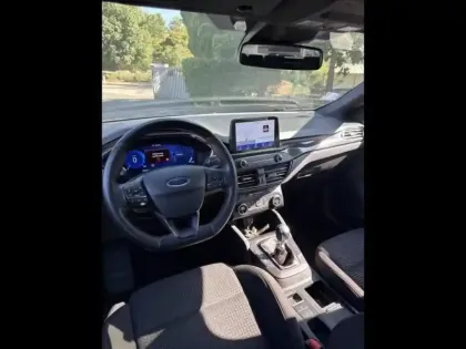 Photo 10 Ford Focus  1.0 Flexifuel mHEV 125ch ST-Line X