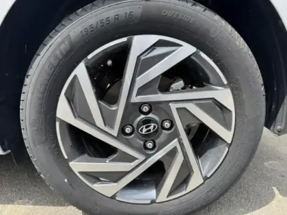 Photo 3 Hyundai I20  1.0 T-GDi 100ch Intuitive DCT-7