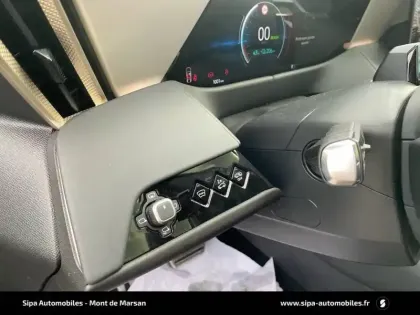 Photo 19 DS DS 8 DS N°8 245 ch FWD Long Range