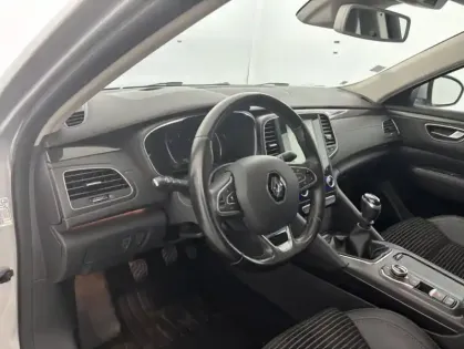 Photo 13 Renault Talisman Blue dCi 150 Intens 4p