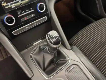 Photo 20 Renault Talisman Blue dCi 150 Intens 4p