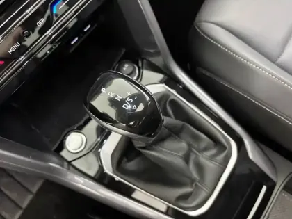 Photo 12 Volkswagen T-roc  1.5 TSI EVO 150 Start/Stop DSG7