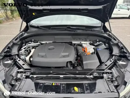 Photo 6 Volvo Xc60  T6 Recharge AWD 253 ch + 87 ch Geartronic 8 R-Design