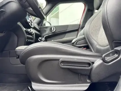 Photo 29 Mini Countryman  Cooper SE  125ch + 95ch Northwood ALL4 BVA6